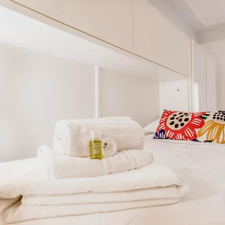 Bbhome Comfort Near Colosseum Lägenhet Rom