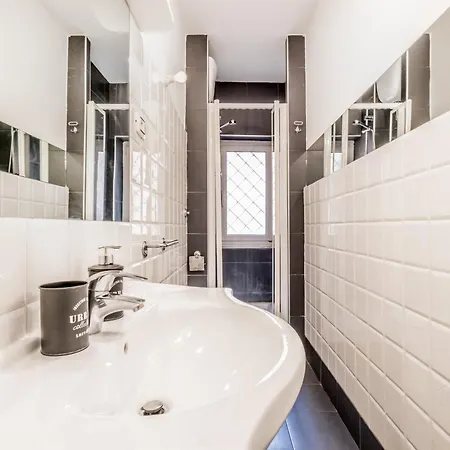 Bbhome Comfort Near Colosseum Roma