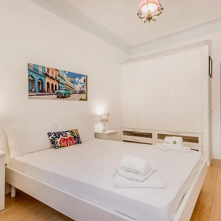 Apartamento Bbhome Comfort Near Colosseum Roma